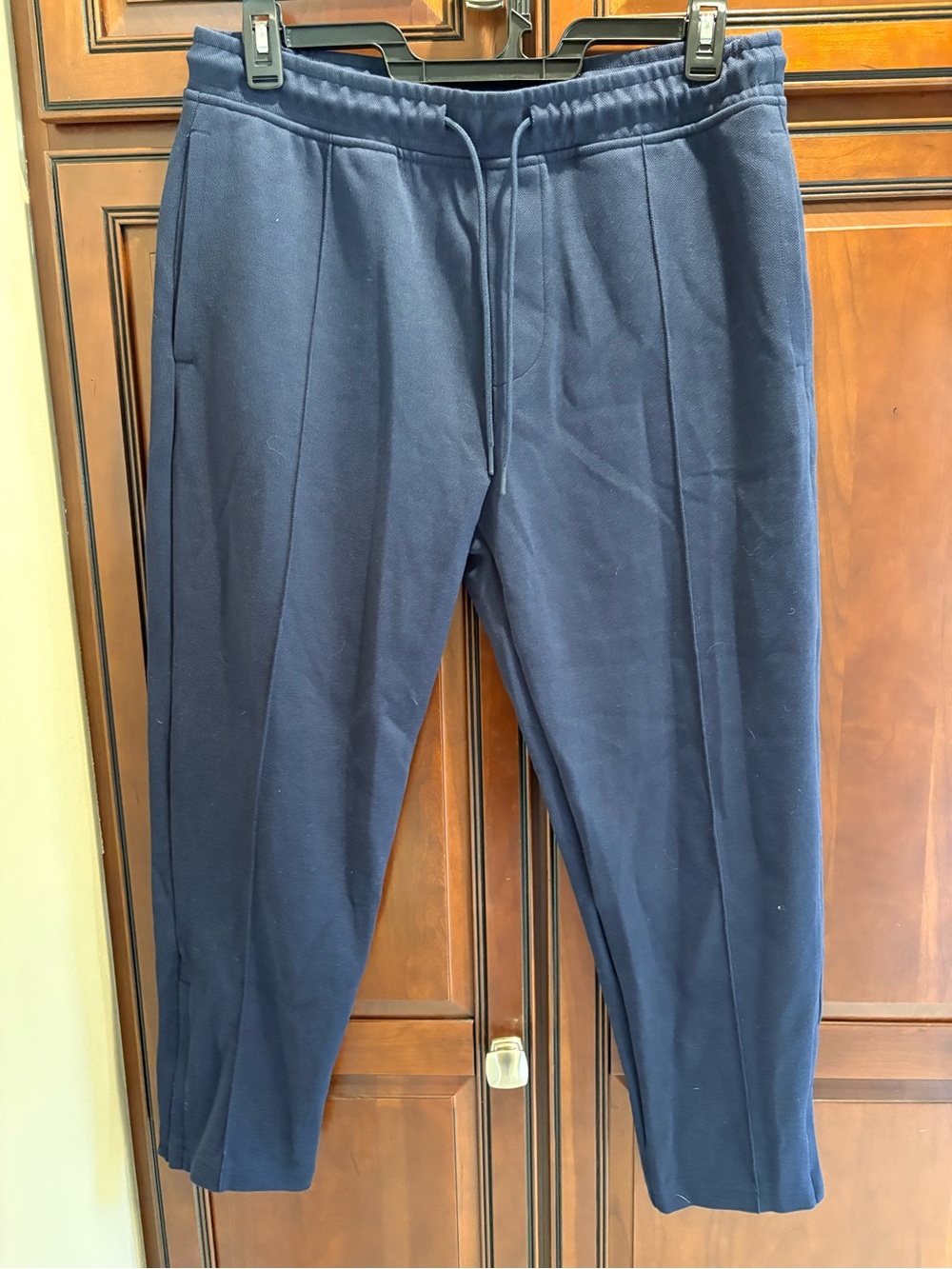 American Eagle 24/7 Knit Pleated Pull-On Pant Button Back Pockets - M